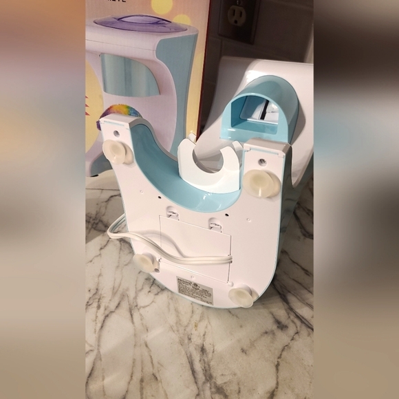 Brentwood  Snow Cone Maker 🍧 🧊 - Picture 14 of 14